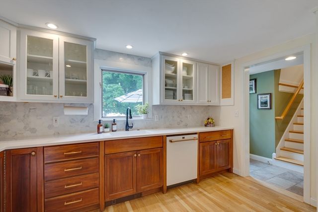 17 Nash Road, Acton, MA 01720