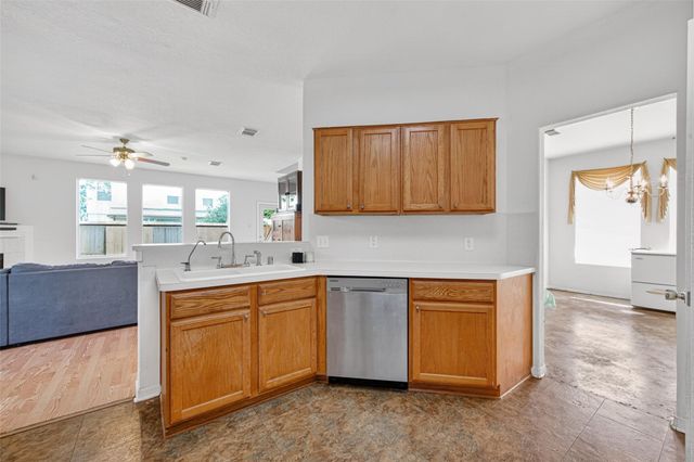 19427 Juniper Vale Circle, Houston, TX 77084