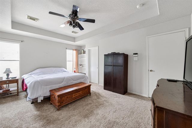 19427 Juniper Vale Circle, Houston, TX 77084