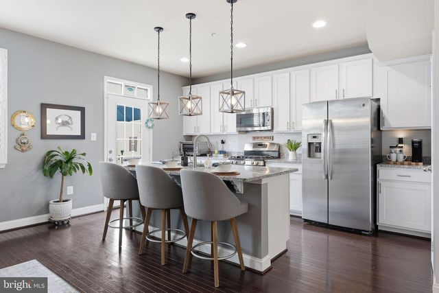 607 S CHERRY GROVE AVE, Annapolis, MD 21401