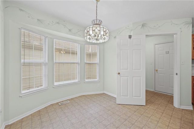 16521 E 53rd Terrace Court S, Independence, MO 64055