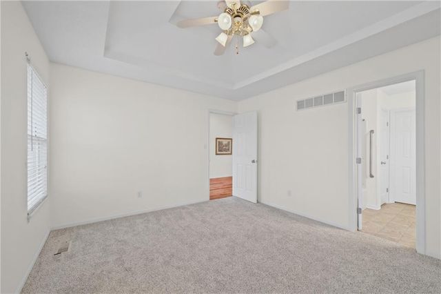 16521 E 53rd Terrace Court S, Independence, MO 64055