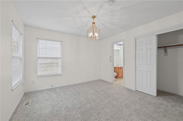 16521 E 53rd Terrace Court S, Independence, MO 64055