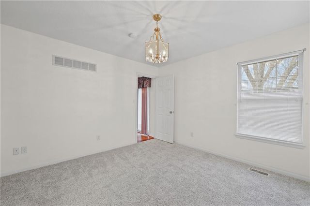 16521 E 53rd Terrace Court S, Independence, MO 64055