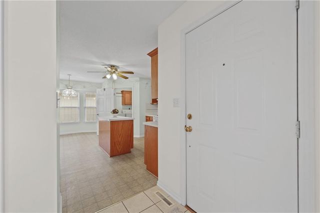 16521 E 53rd Terrace Court S, Independence, MO 64055