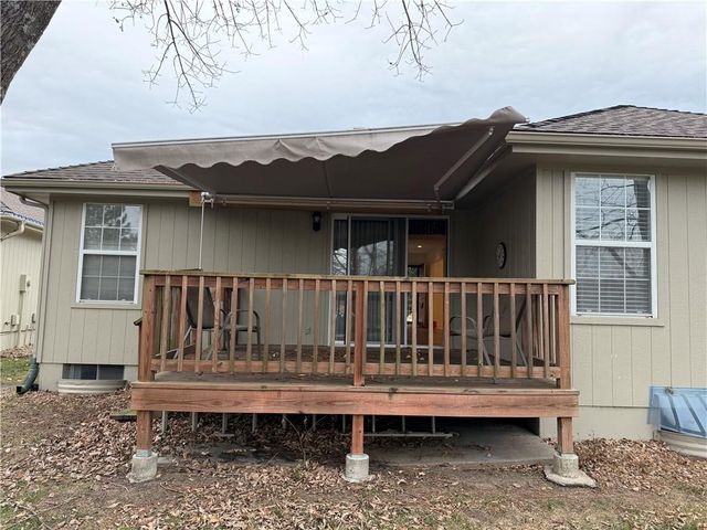 16521 E 53rd Terrace Court S, Independence, MO 64055