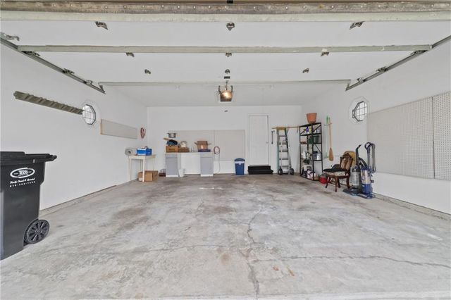 16521 E 53rd Terrace Court S, Independence, MO 64055