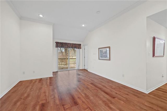 16521 E 53rd Terrace Court S, Independence, MO 64055