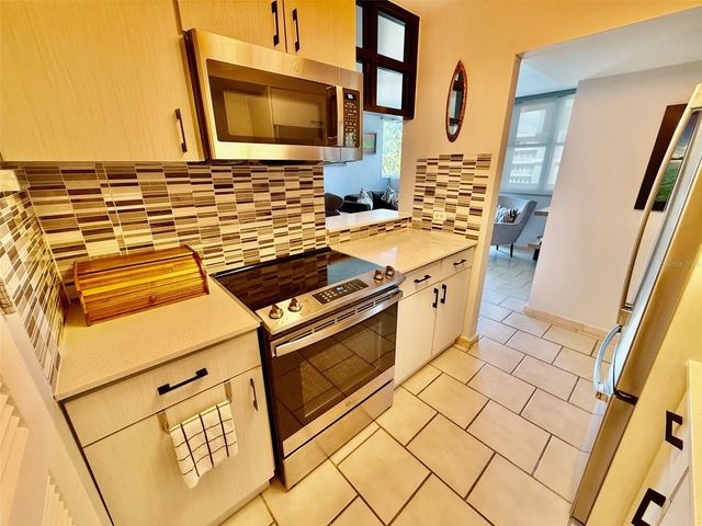 3205 ISLA VERDE AVENUE 307, Carolina, PR 00979