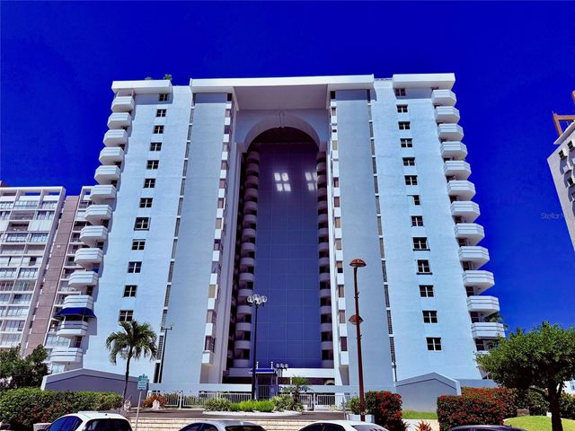 3205 ISLA VERDE AVENUE 307, Carolina, PR 00979