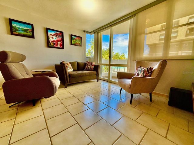 3205 ISLA VERDE AVENUE 307, Carolina, PR 00979