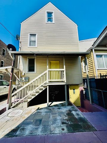 4833 S HONORE Street, Chicago, IL 60609