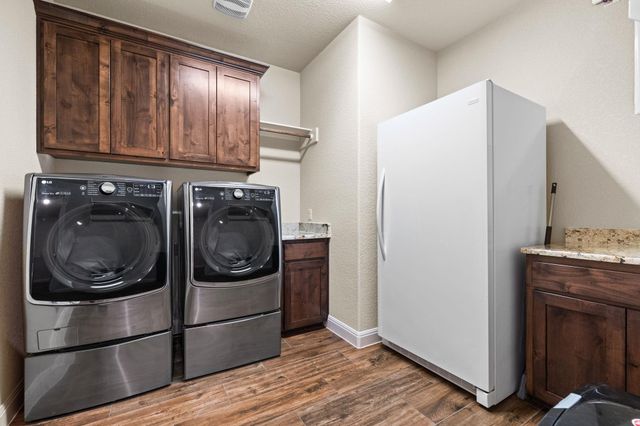 2760 Fishing Hole CV, Leander, TX 78641