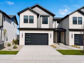 6710 S VAUGHN LN #24, Midvale, UT 84047