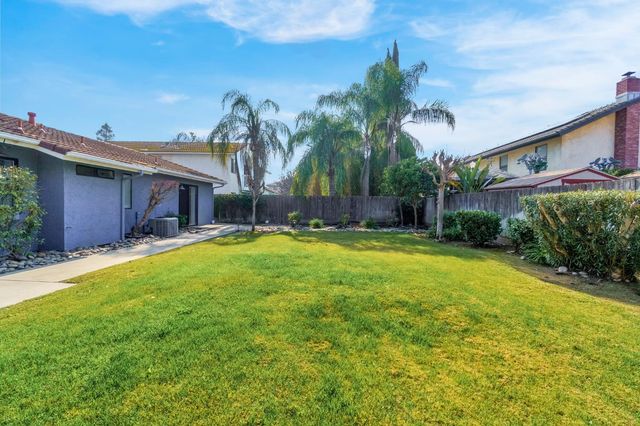 6459 N Hanover Avenue, Fresno, CA 93722