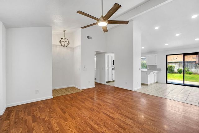 6459 N Hanover Avenue, Fresno, CA 93722