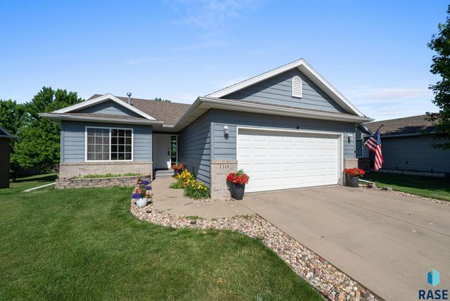 1413 N Holbrook Ave Avenue, Sioux Falls, SD 57107