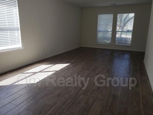 6655 Stonefort Ct, Katy, TX 77449