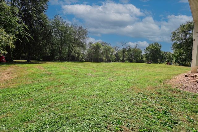 6180 Hillford Avenue NE, Canton, OH 44721