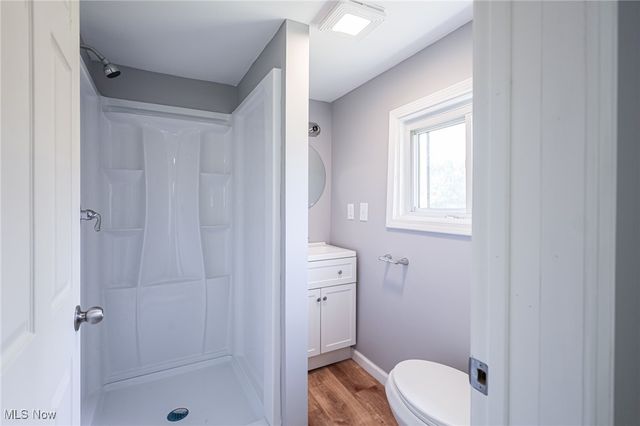 6180 Hillford Avenue NE, Canton, OH 44721