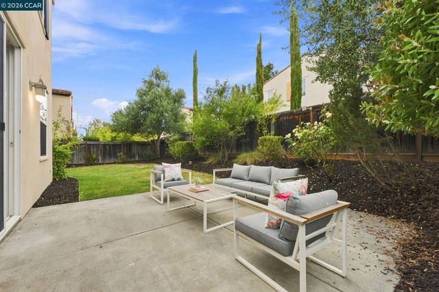 2632 Basswood Dr, San Ramon, CA 94582