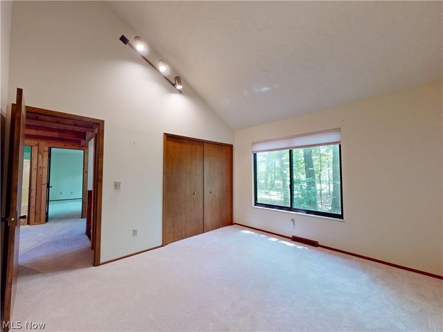 8495 Painesville Warren Road, Concord Twp, OH 44077