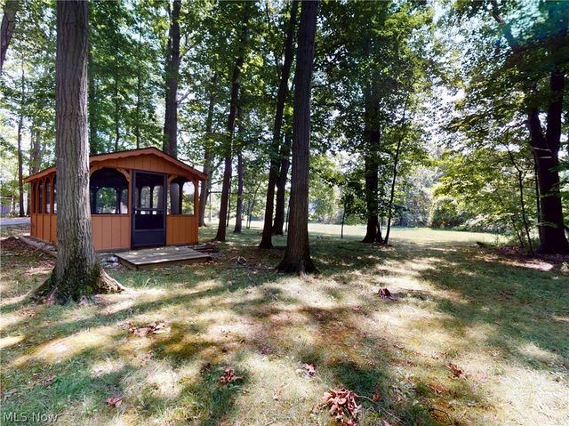 8495 Painesville Warren Road, Concord Twp, OH 44077