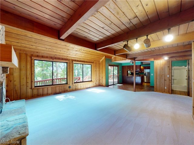 8495 Painesville Warren Road, Concord Twp, OH 44077