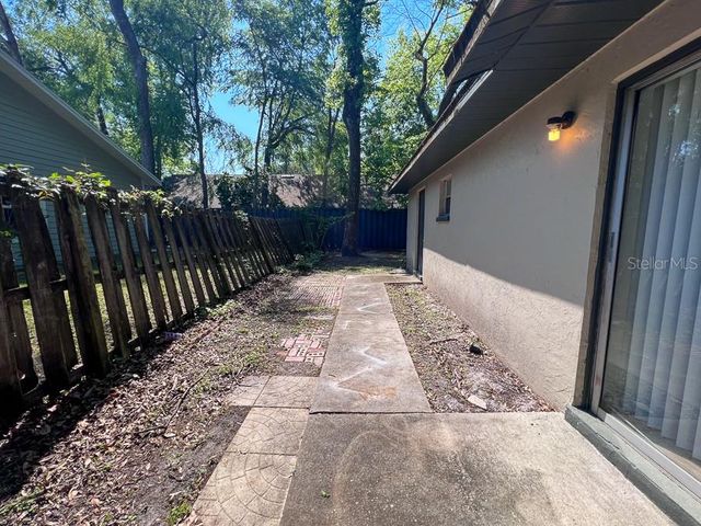 5925 SW 10TH LANE A, Gainesville, FL 32607