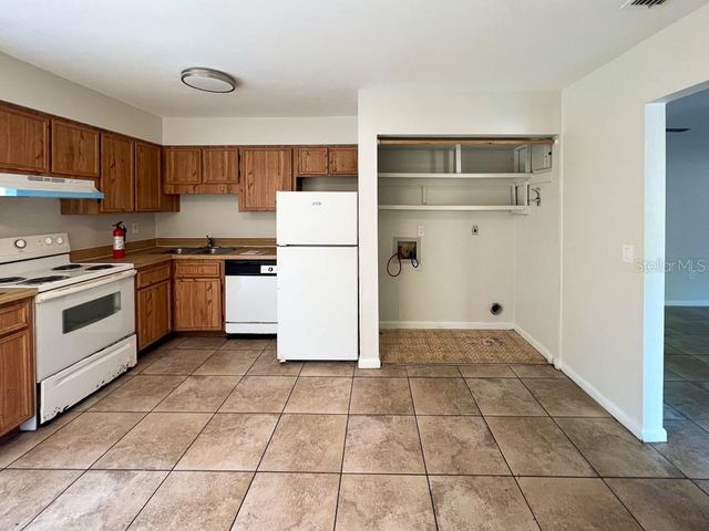 5925 SW 10TH LANE A, Gainesville, FL 32607