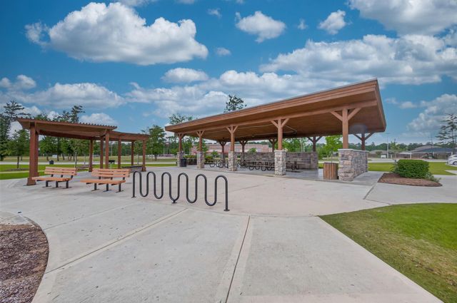 21018 Wenze Lane, Roman Forest, TX 77357