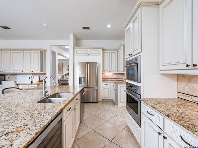 24718 Faraday, San Antonio, TX 78257