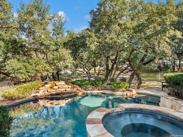 24718 Faraday, San Antonio, TX 78257