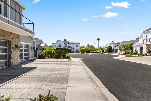 4415 N 37TH Way, Phoenix, AZ 85018