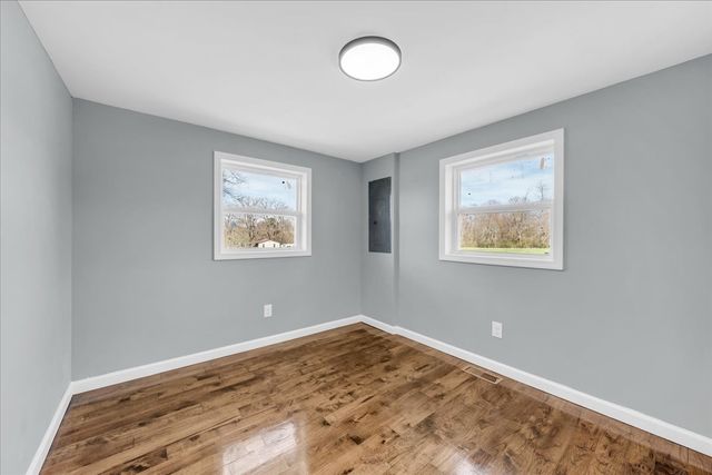 1391 S 20th Ave, Gruetli Laager, TN 37339