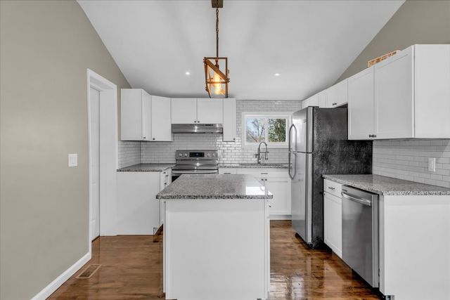 1391 S 20th Ave, Gruetli Laager, TN 37339