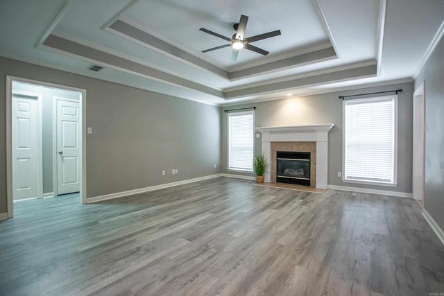 40 Woodbridge Drive, Cabot, AR 72023