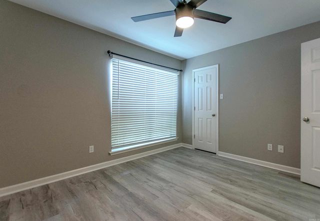 40 Woodbridge Drive, Cabot, AR 72023