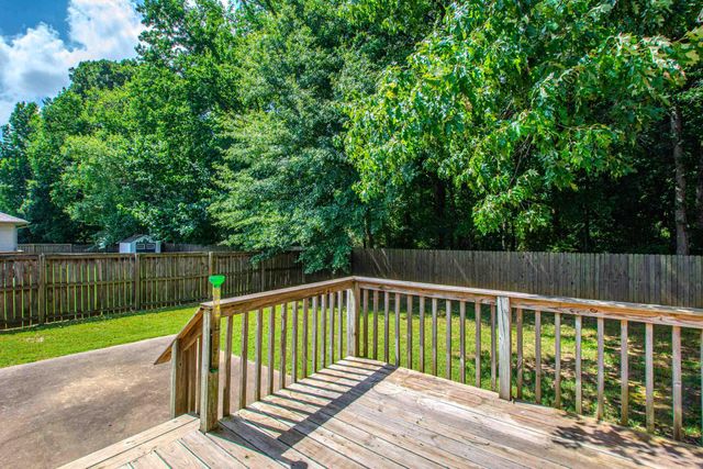 40 Woodbridge Drive, Cabot, AR 72023