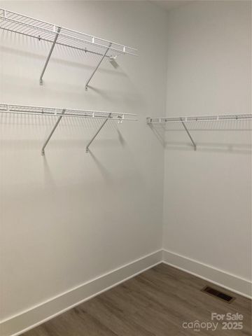 1889 Oak Hollow Road, Gastonia, NC 28054