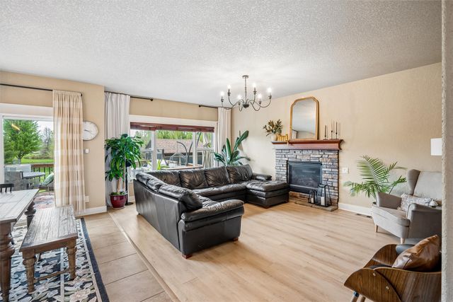 1108 NE 47th Street, Ankeny, IA 50021