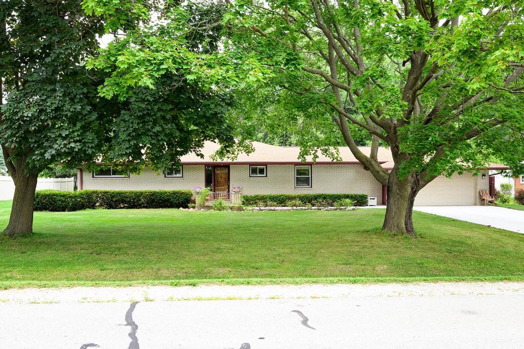 5402 Cynthia LANE, Mount Pleasant, WI 53406