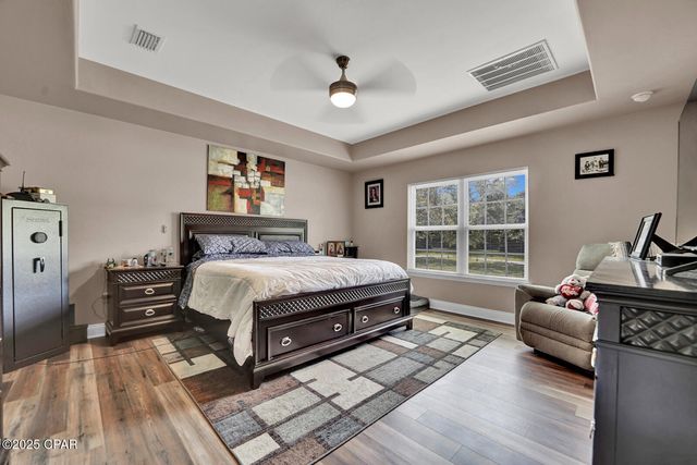 1264 Plum Avenue, Chipley, FL 32428