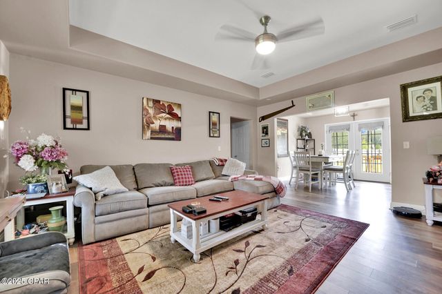 1264 Plum Avenue, Chipley, FL 32428