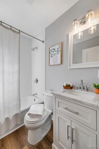 1243 Fairview Avenue, St Louis, MO 63130