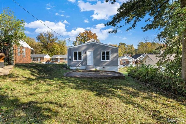 1243 Fairview Avenue, St Louis, MO 63130