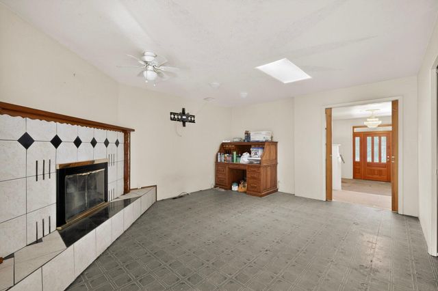 10605 Calle De Elena, Corrales, NM 87048