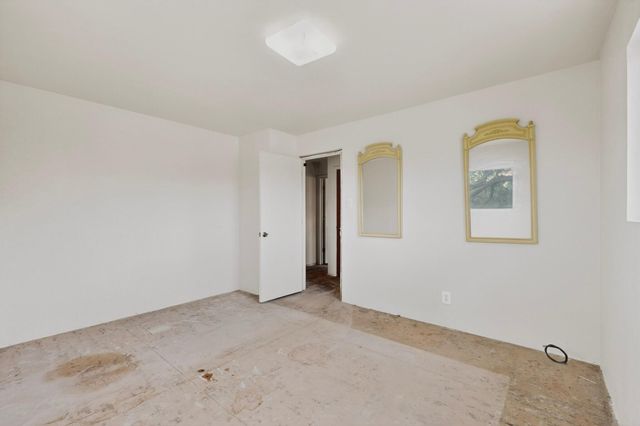10605 Calle De Elena, Corrales, NM 87048