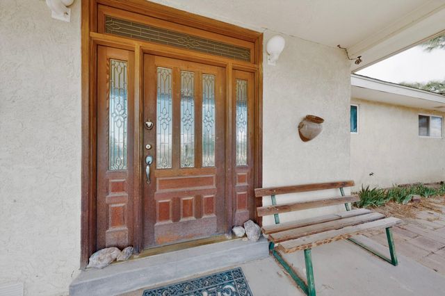 10605 Calle De Elena, Corrales, NM 87048