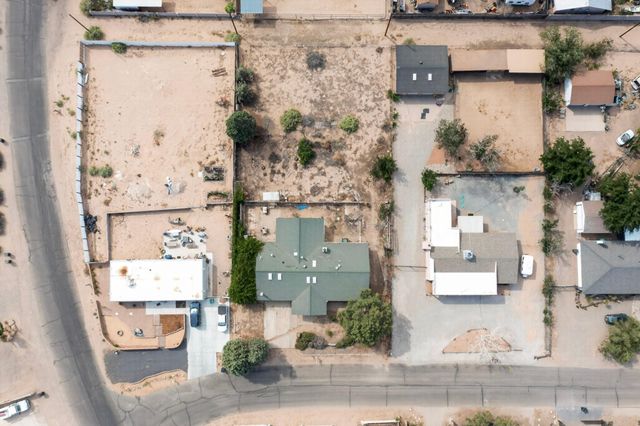 10605 Calle De Elena, Corrales, NM 87048